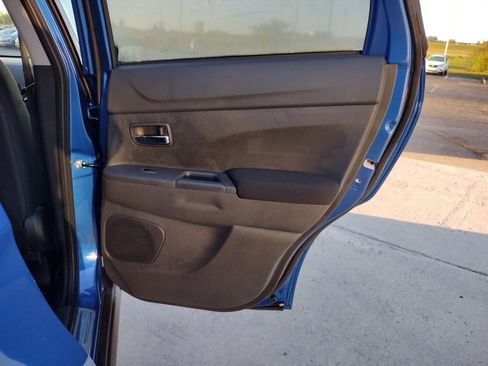 New 2025 Mitsubishi Outlander Sport LE image 28