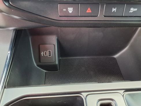 New 2025 Ford F150 Lightning Flash image 18