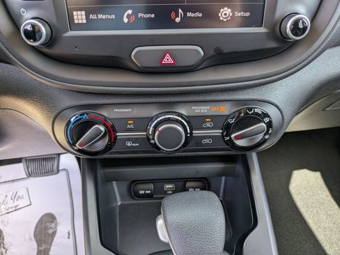 Certified 2024 Kia Soul LX FWD image 23