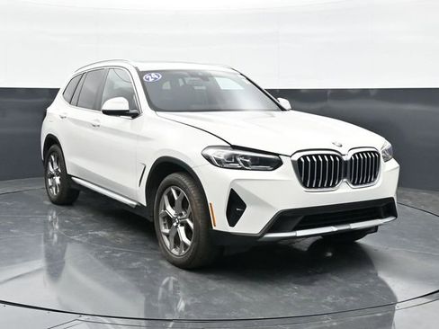 Used 2024 BMW X3 xDrive30i w/ Premium Essential Package AWD/4WD image 4