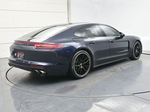 Used 2017 Porsche Panamera 4S AWD/4WD image 34