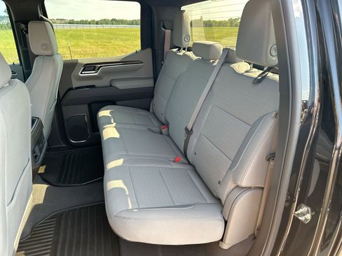 Used 2025 Chevrolet Silverado 1500 RST w/ Z71 Off-Road Package image 21