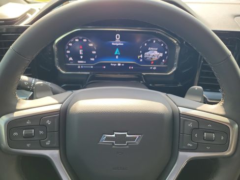 Used 2024 Chevrolet Silverado 1500 RST AWD/4WD image 19