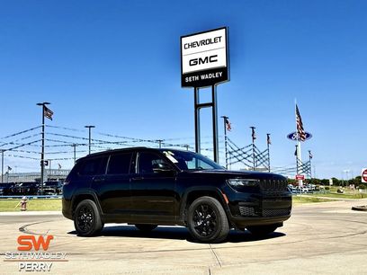 Used 2024 Jeep Grand Cherokee L Laredo