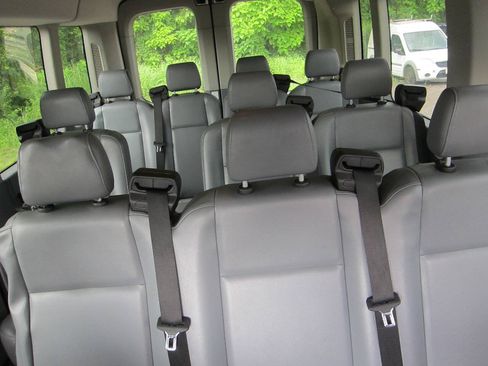 Used 2017 Ford Transit 350 XL RWD image 11