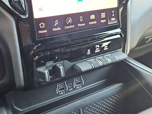 New 2026 RAM 1500 Big Horn AWD/4WD image 25