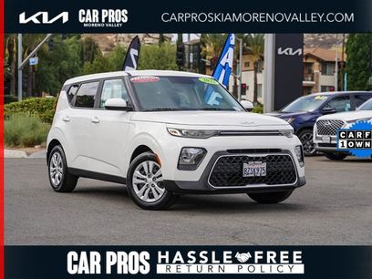 Certified 2022 Kia Soul LX