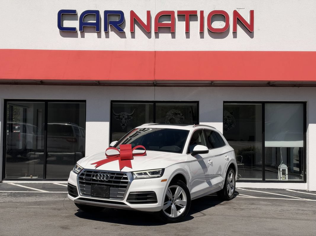 Used 2019 Audi Q5 2.0T Premium Plus w/ Premium Plus Package AWD/4WD image 2
