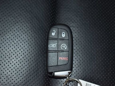 Used 2025 Dodge Durango R/T w/ Blacktop Package AWD/4WD image 29