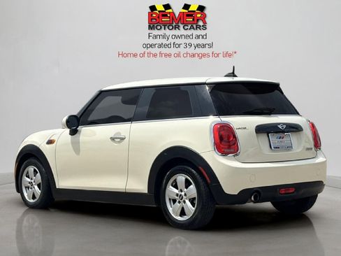 Used 2017 MINI Cooper 2-Door Hardtop FWD image 3