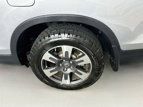 Used 2019 Honda Ridgeline RTL-T image 11