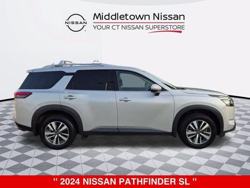 Certified 2024 Nissan Pathfinder SL AWD/4WD image 2
