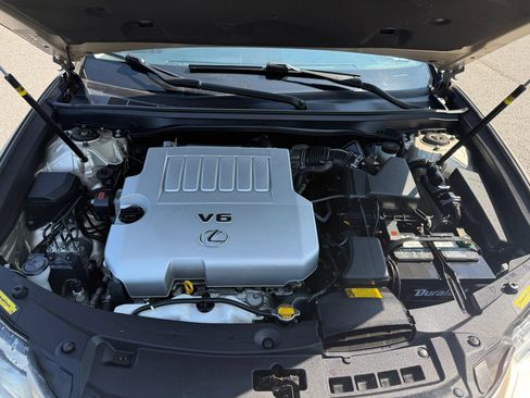 Used 2015 Lexus ES 350 w/ Ultra Luxury Package FWD image 13