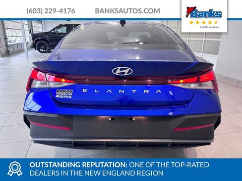 Used 2024 Hyundai Elantra SEL image 6