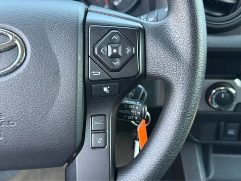 Used 2021 Toyota Tacoma SR w/ SR Convenience Package AWD/4WD image 23