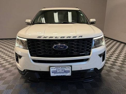 Used 2019 Ford Explorer Sport w/ Equipment Group 401A AWD/4WD image 4