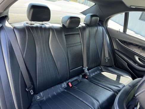 Used 2017 Mercedes-Benz E 300 image 20