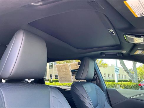 Used 2025 Lexus RX 350 Premium w/ Convenience Package image 14