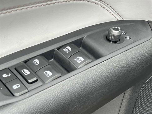 New 2025 Jeep Compass Limited w/ Elite Group image 15