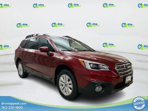 Used 2017 Subaru Outback 2.5i Premium image 3
