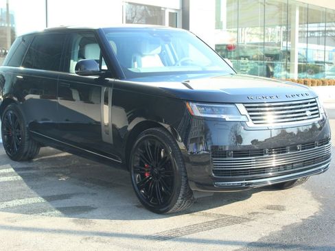 New 2026 Land Rover Range Rover SV AWD/4WD image 10