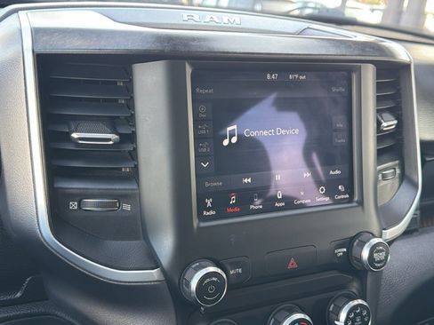 Used 2019 RAM 1500 Big Horn AWD/4WD image 21
