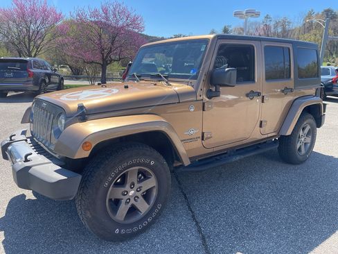 Used 2015 Jeep Wrangler Unlimited Sport image 6