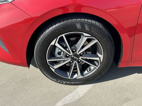 Used 2022 Kia Forte LXS image 18