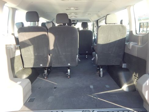 Used 2022 Ford Transit 350 XLT image 16