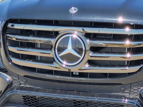 Used 2025 Mercedes-Benz GLS 450 4MATIC image 43