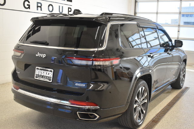 Used 2024 Jeep Grand Cherokee L Overland w/ Trailer Tow Package AWD/4WD image 4