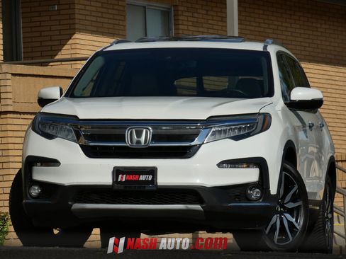 Used 2019 Honda Pilot Touring image 2