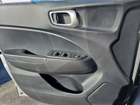 New 2026 Hyundai Venue SE FWD image 27