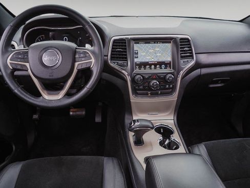 Used 2014 Jeep Grand Cherokee Altitude AWD/4WD image 11