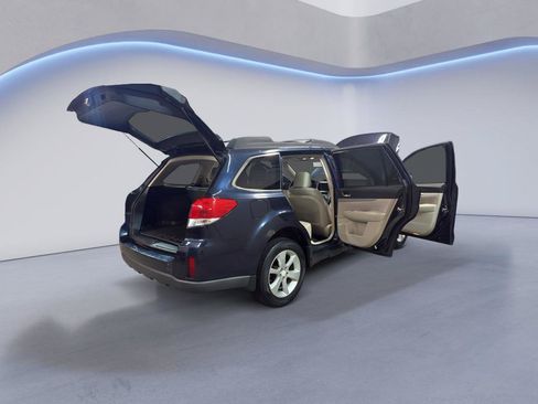 Used 2014 Subaru Outback 2.5i Premium AWD/4WD image 14