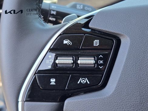 Certified 2024 Kia Niro Wind FWD image 23