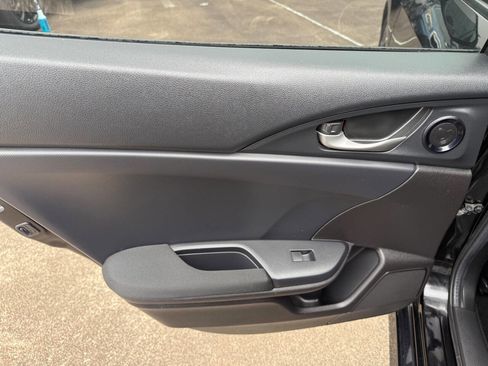 Used 2019 Honda Civic EX image 23