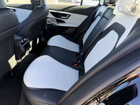 New 2026 Mercedes-Benz E 53 AMG e 4MATIC Sedan image 32