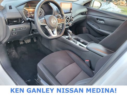 Used 2023 Nissan Sentra SV image 25
