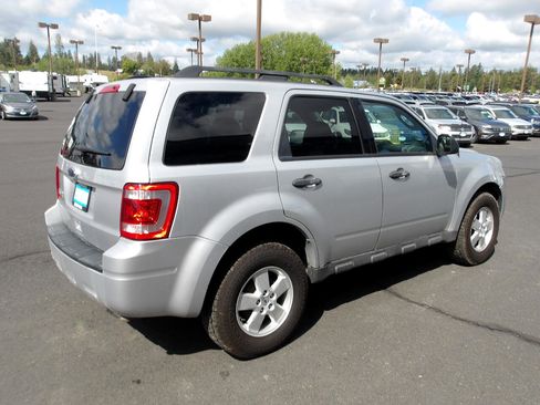 Used 2012 Ford Escape XLT image 5