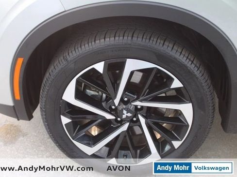 Used 2023 Mitsubishi Outlander SE AWD/4WD image 10