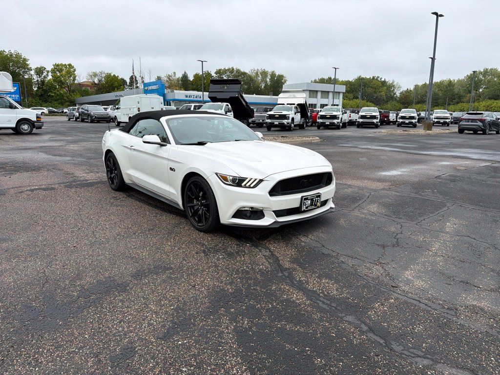Used 2017 Ford Mustang GT Premium w/ Black Accent Package RWD image 17