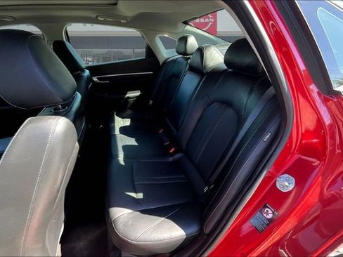 Used 2021 Hyundai Sonata Limited w/ Cargo Package FWD image 19