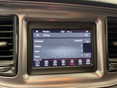 Used 2023 Dodge Challenger SXT image 22