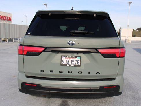 Certified 2024 Toyota Sequoia SR5 image 4