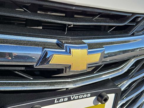 Used 2020 Chevrolet Malibu LT image 11