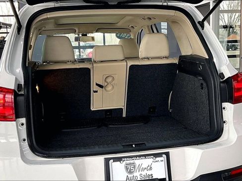 Used 2013 Volkswagen Tiguan SEL image 22