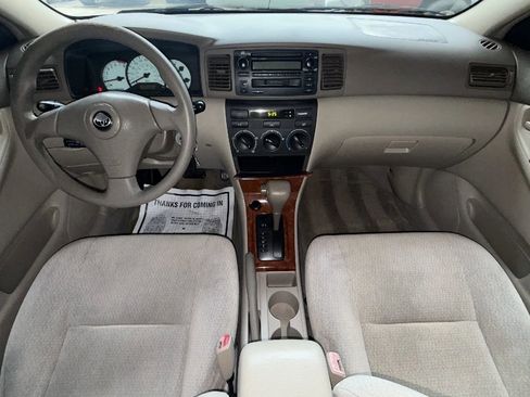 Used 2004 Toyota Corolla LE image 5