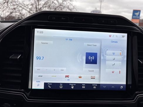 Used 2022 Ford F350 Platinum image 12