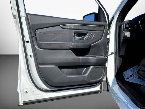 New 2026 Honda Pilot Black Edition image 23